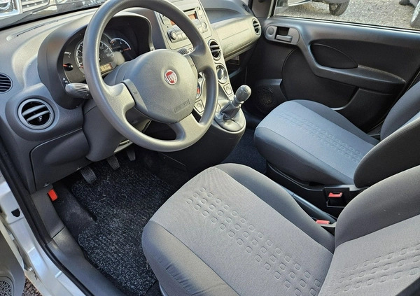 Fiat Panda cena 16800 przebieg: 91949, rok produkcji 2012 z Trzebnica małe 56